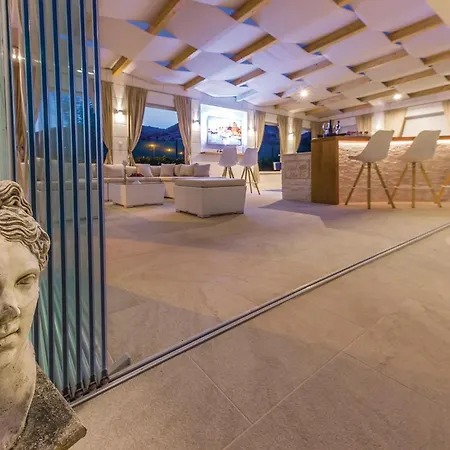 Дом отдыха Beautiful In Seget Donji *