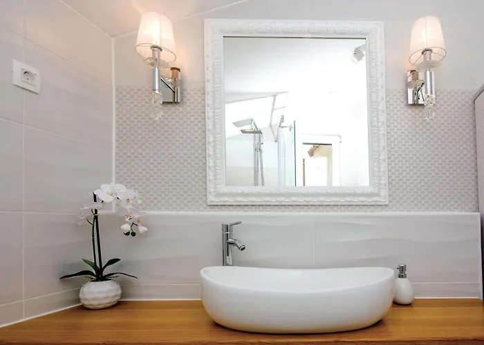 Дом отдыха Beautiful In Seget Donji Трогир