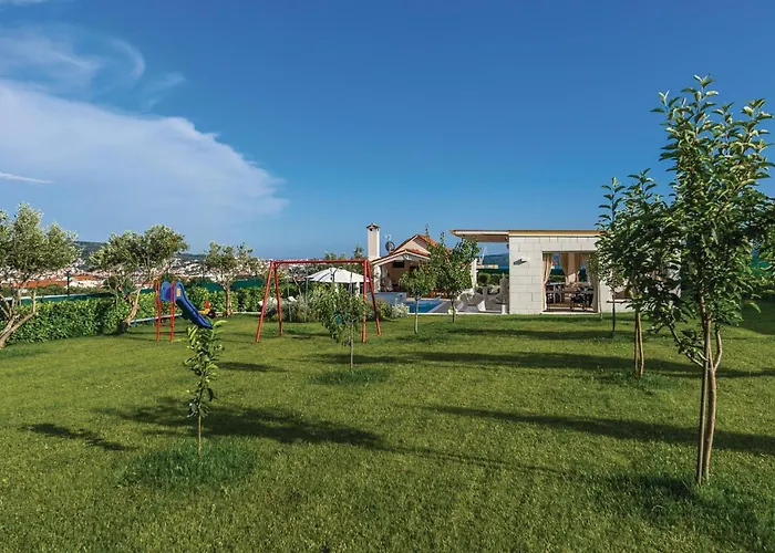 Beautiful In Seget Donji * Трогир