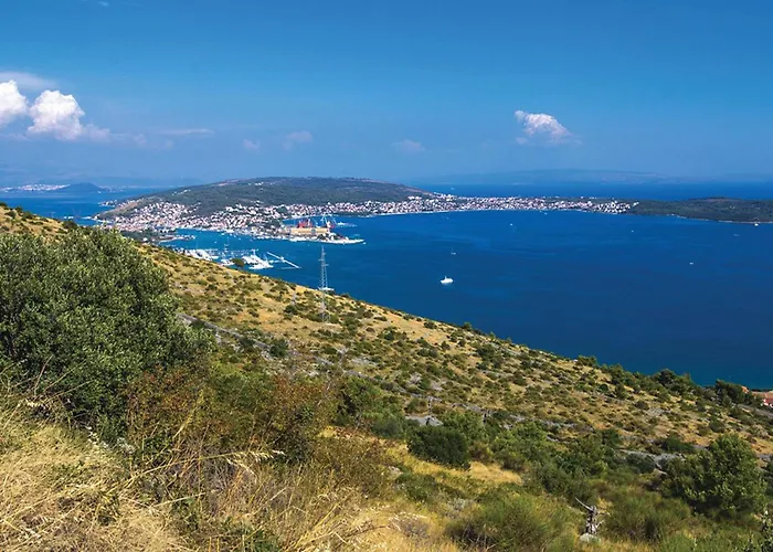 Дом отдыха Beautiful In Seget Donji *