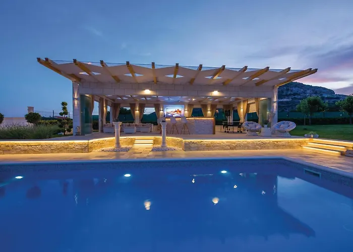 Beautiful In Seget Donji * Трогир