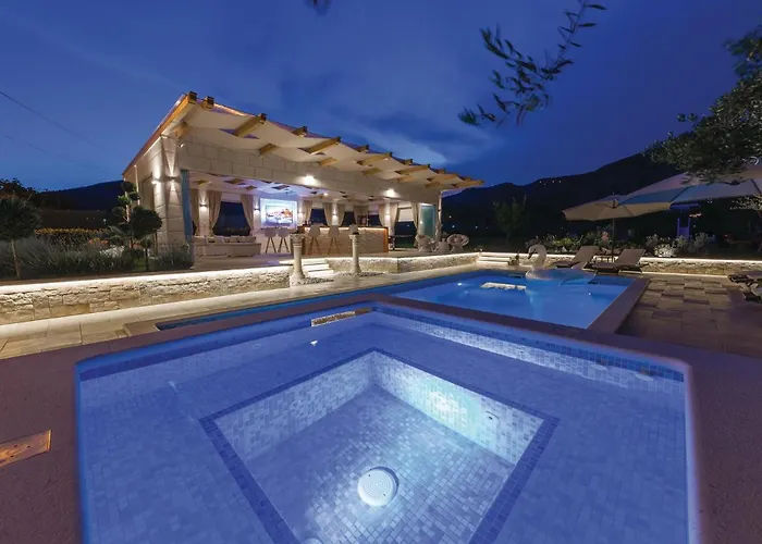 Beautiful In Seget Donji * Трогир